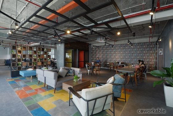Shared Office Space / Coworking Space in 195 Dien Bien Phu Street, Ward 15, Binh Thanh District